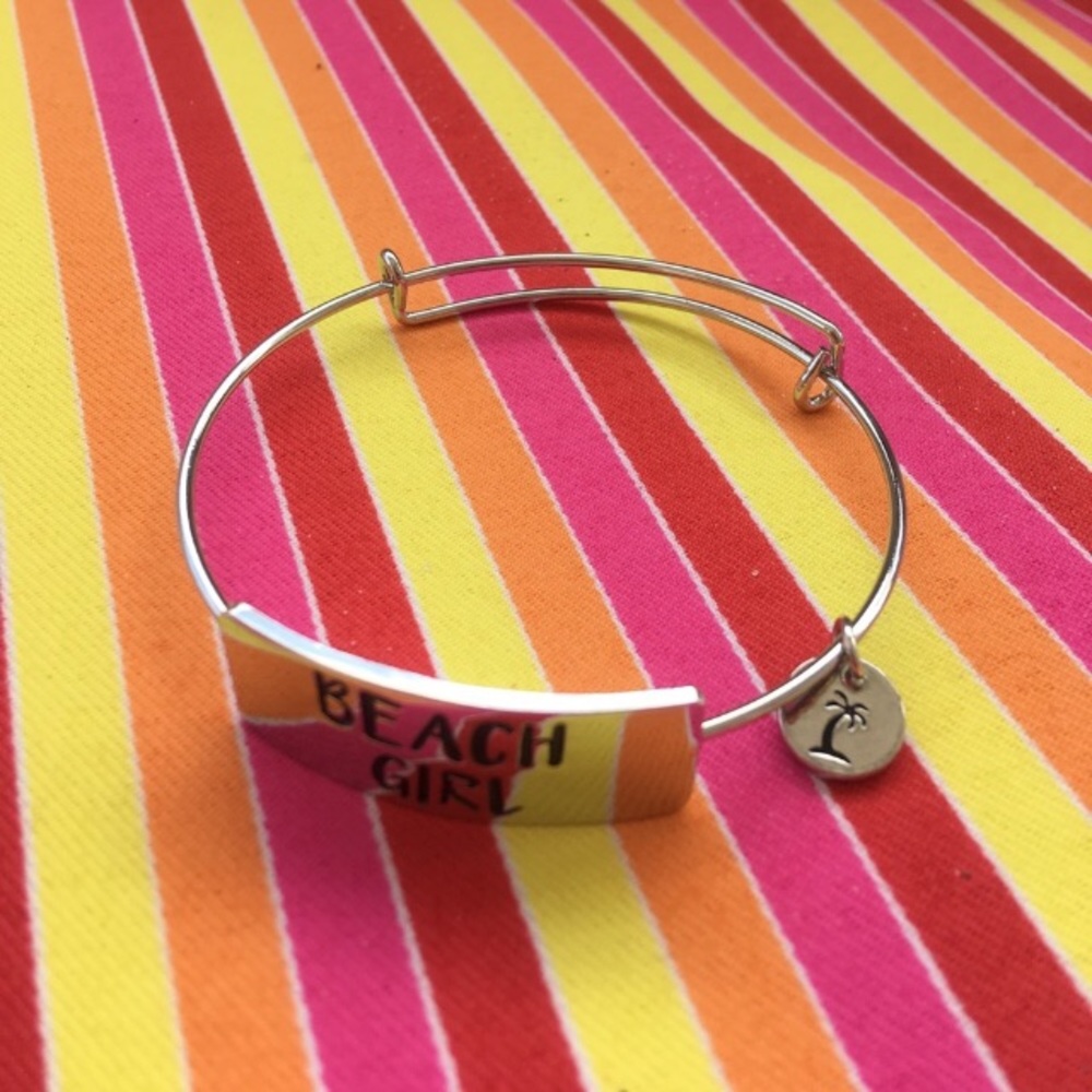 NEW! 🏝 BEACH GIRL BRACELET ***LAST ONE!!!!! - Picture 5 of 7